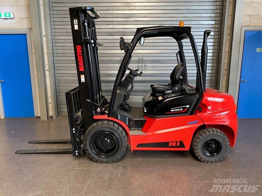 Manitou MI 30 D Дизельні навантажувачі