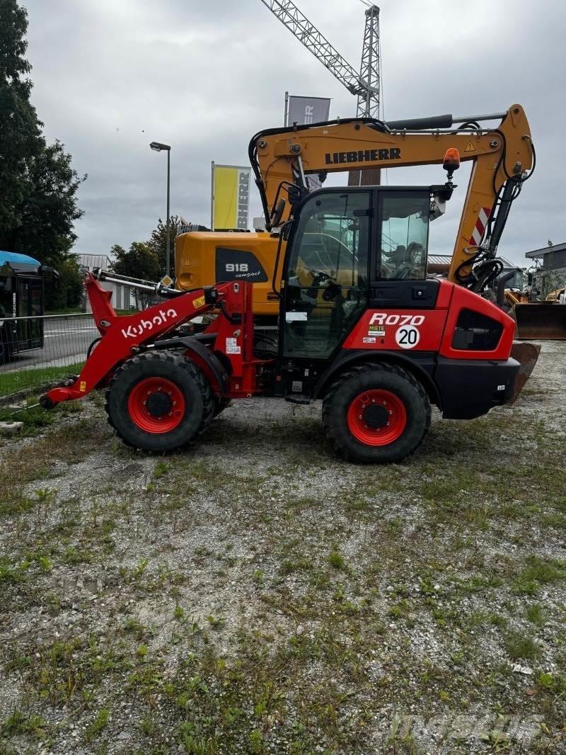 Kubota R070 Фронтальні навантажувачі