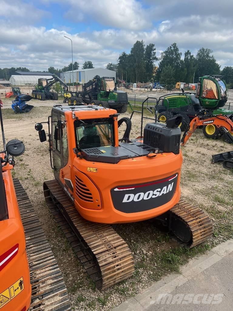 Doosan DX 140 LCR-7 Гусеничні екскаватори