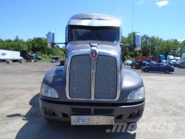 Kenworth T 660 Тягачі