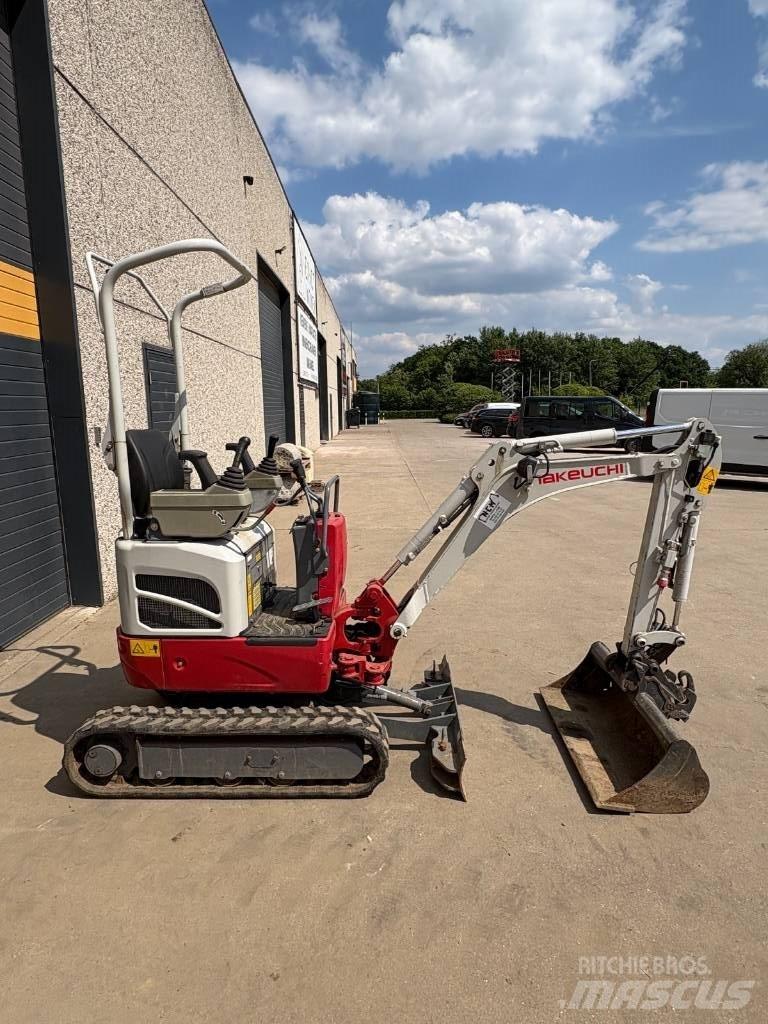 Takeuchi TB 210 R Міні-екскаватори < 7т