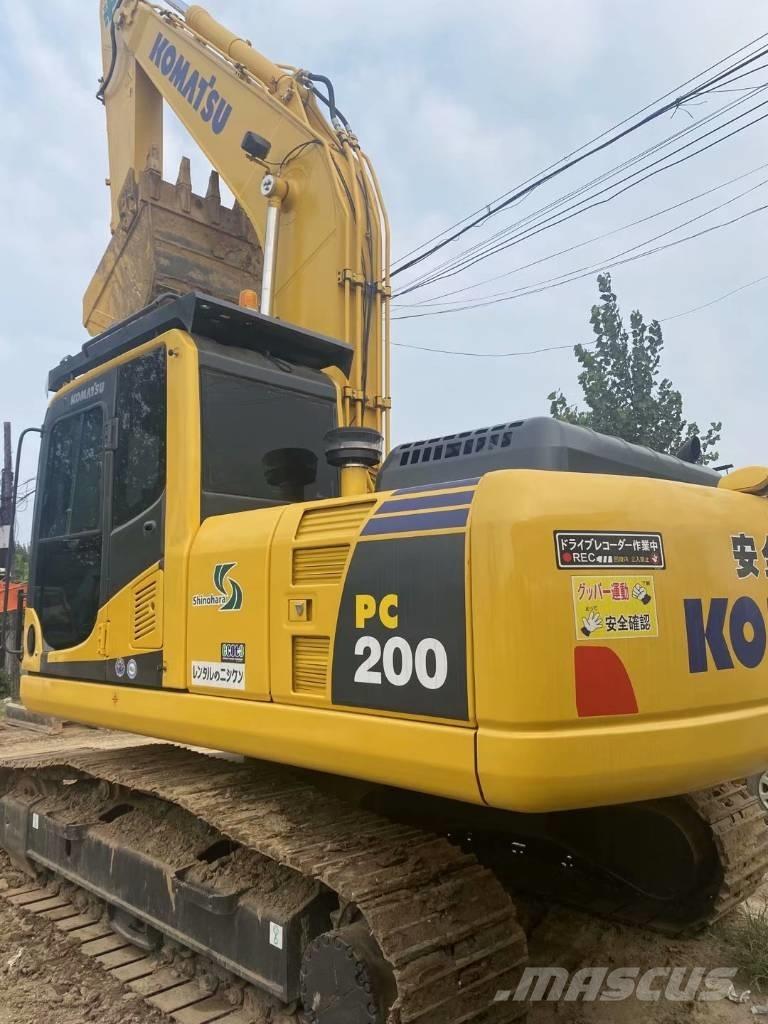 Komatsu pc200-8 Гусеничні екскаватори