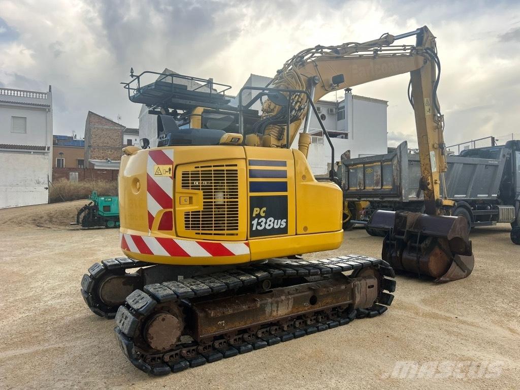 Komatsu PC 138 Гусеничні екскаватори