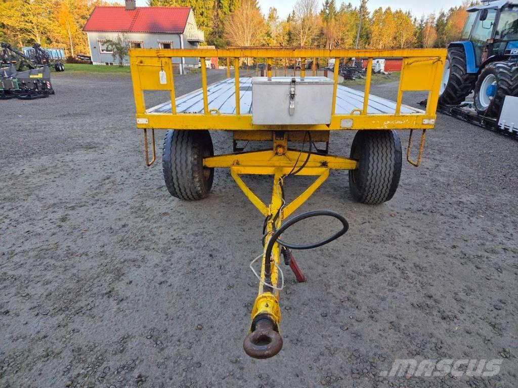 Dalum Rundbalsvagn Причепи для тюків