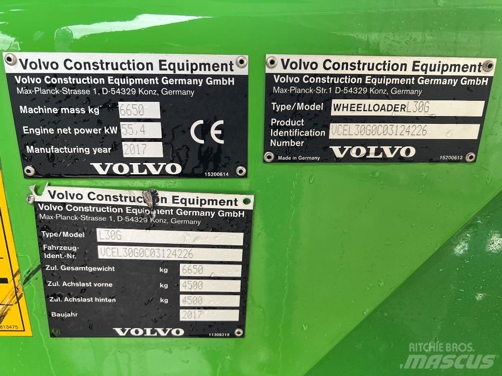 Volvo L 30 G Фронтальні навантажувачі