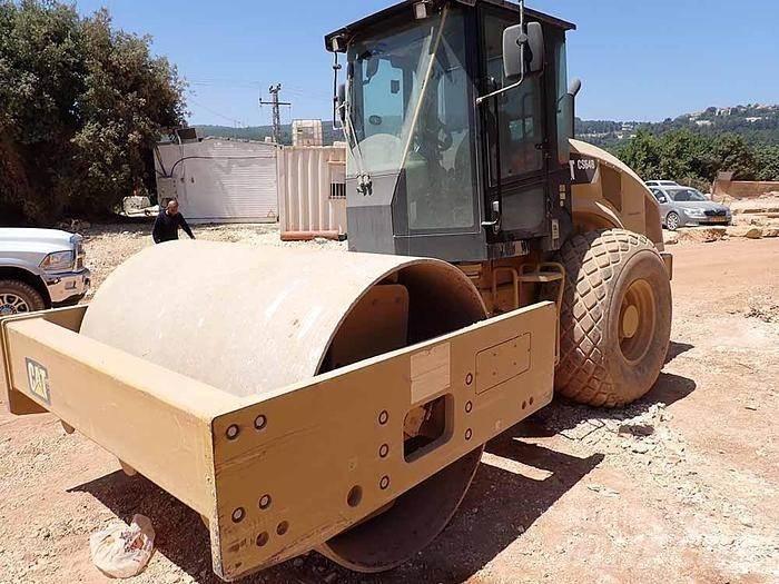 CAT CS64B Віброплити та вібротрамбовки
