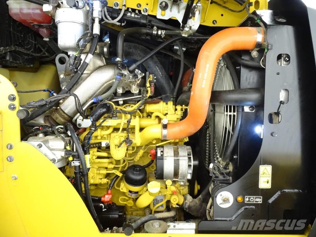 CAT 914 Фронтальні навантажувачі