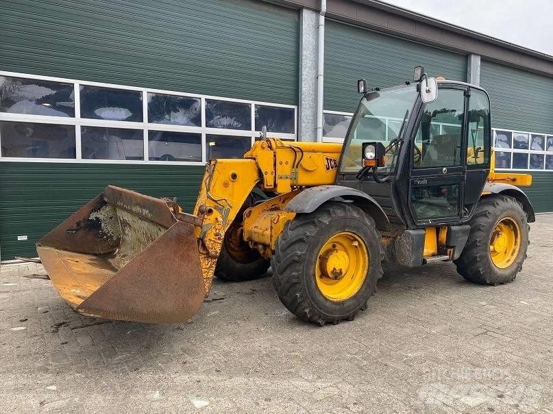 JCB 535-95 Телескопічні навантажувачі