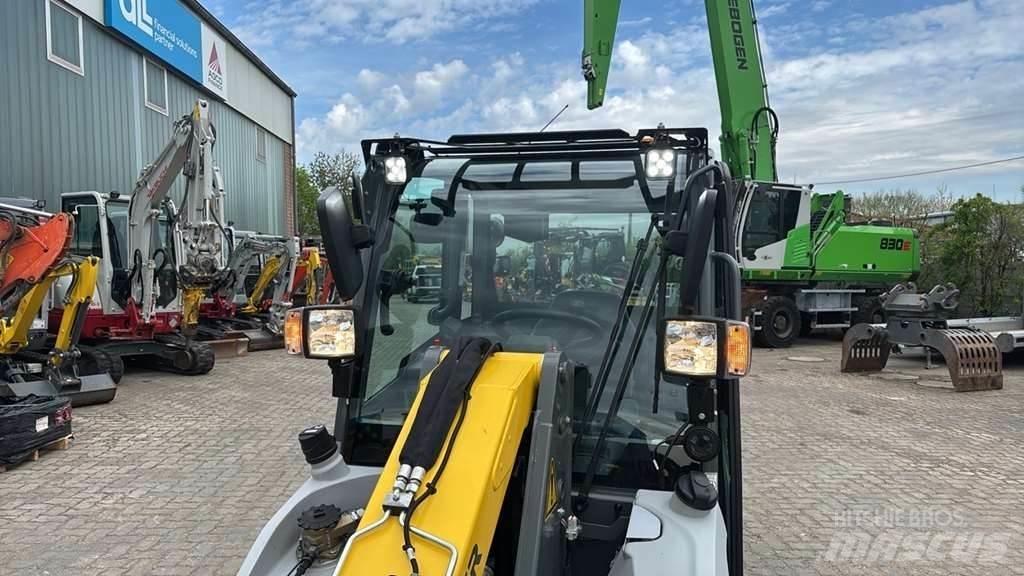 Kramer 5040 Фронтальні навантажувачі