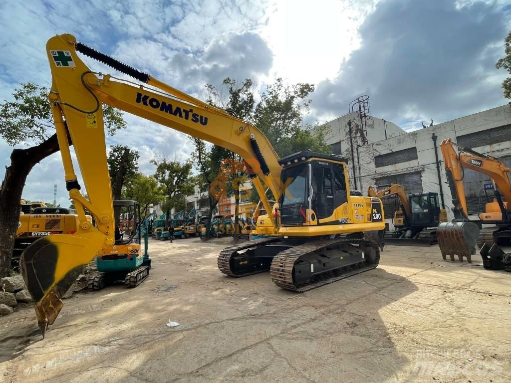 Komatsu PC 200-8 Гусеничні екскаватори