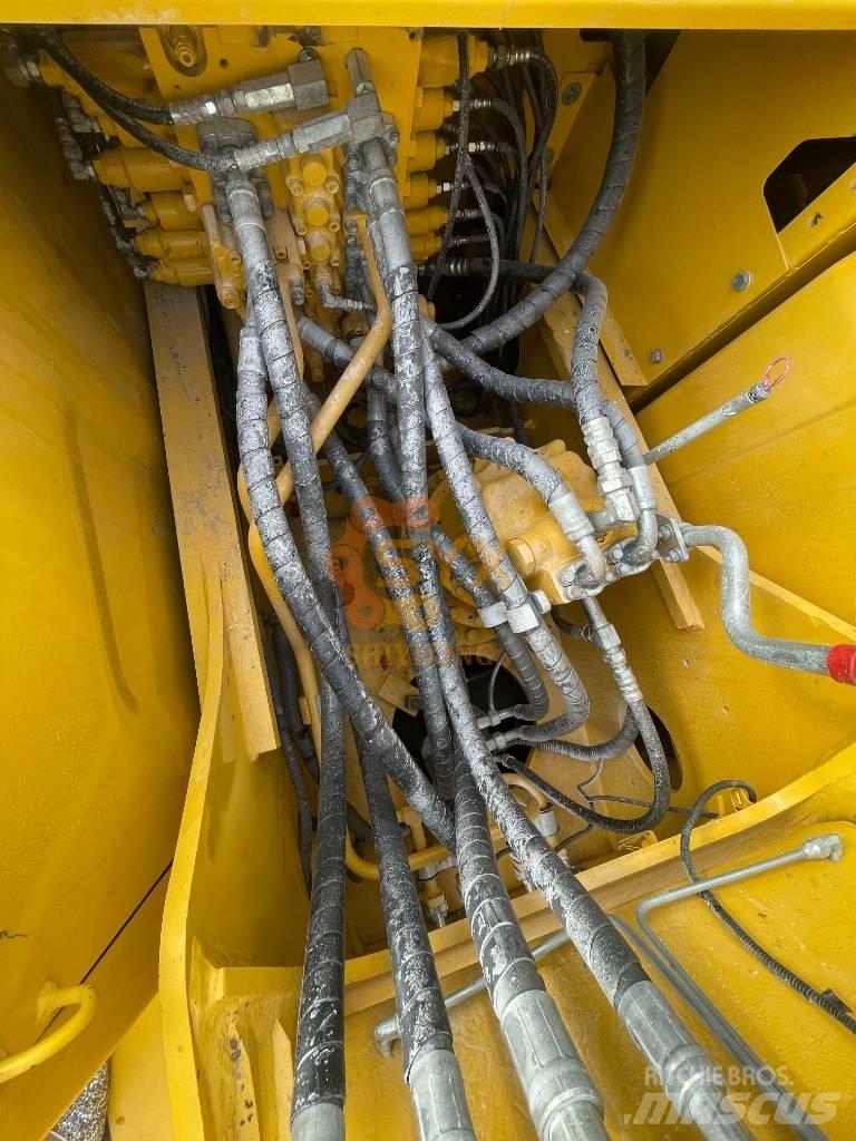 Komatsu PC 200-8 Гусеничні екскаватори
