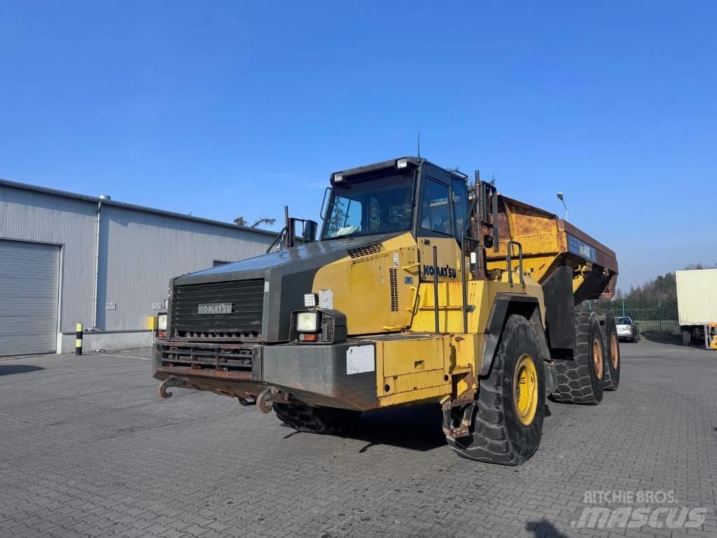 Komatsu HM400-2 Зчленовані самоскиди