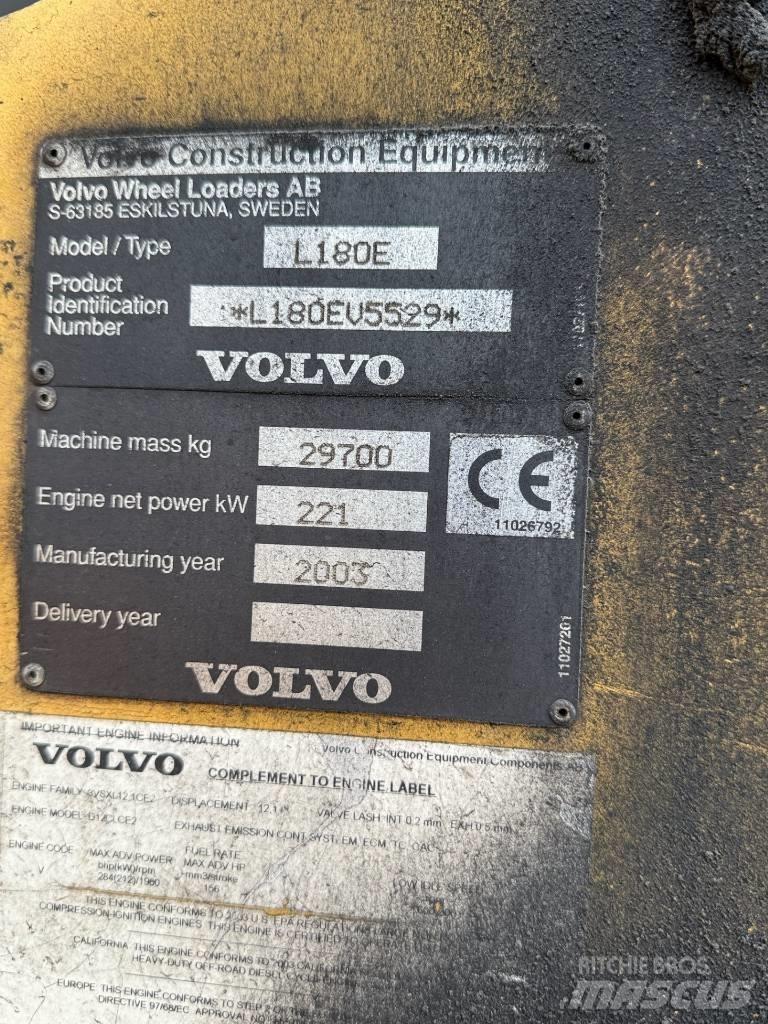 Volvo L 180 E Фронтальні навантажувачі