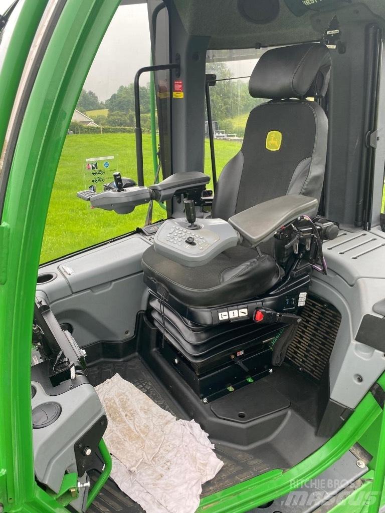 John Deere 1510G Форвардери