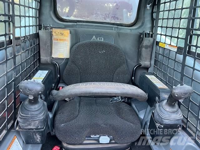 Bobcat T 870 Міні-навантажувачі