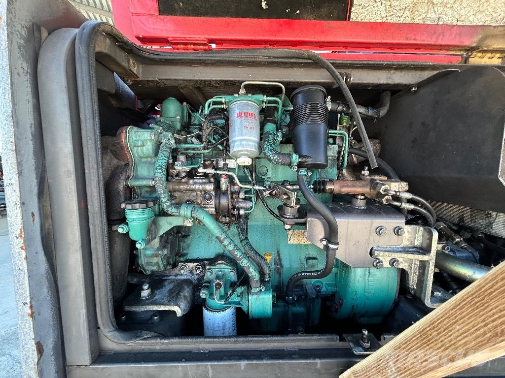 Volvo EW 140 Колісні екскаватори
