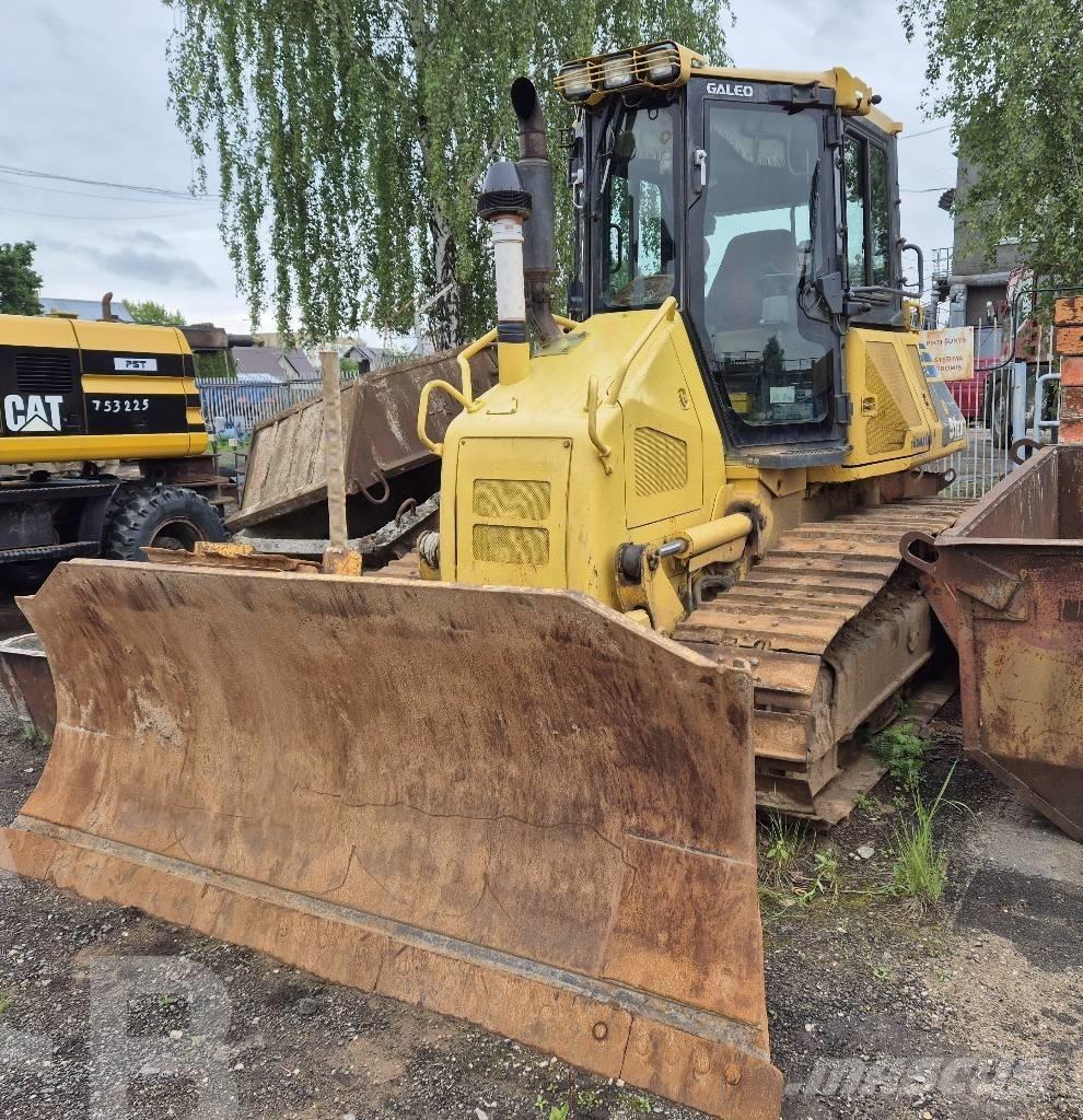 Komatsu D 51 EX-22 Гусеничні бульдозери