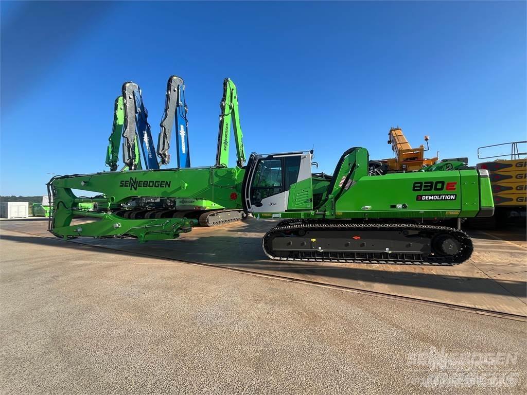 Sennebogen 830 R Екскаватори для знесення споруд