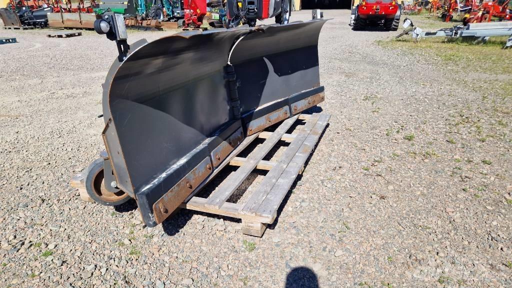 Holms PV 320 Vikplog Плуги