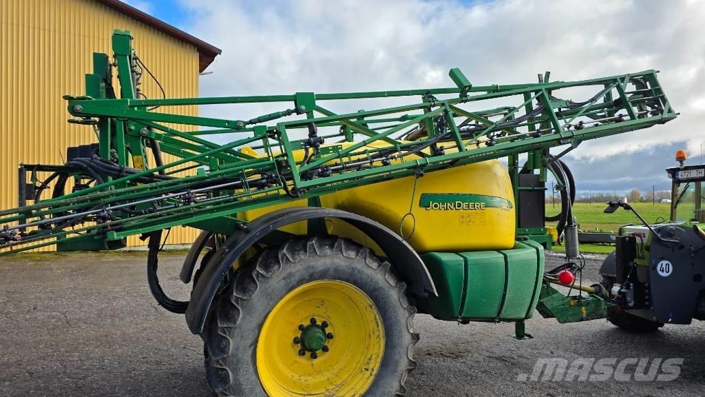 John Deere 740 i Причіпні обприскувачі