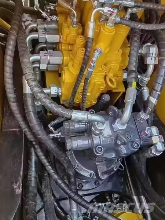 Sany SY 155 C Гусеничні екскаватори