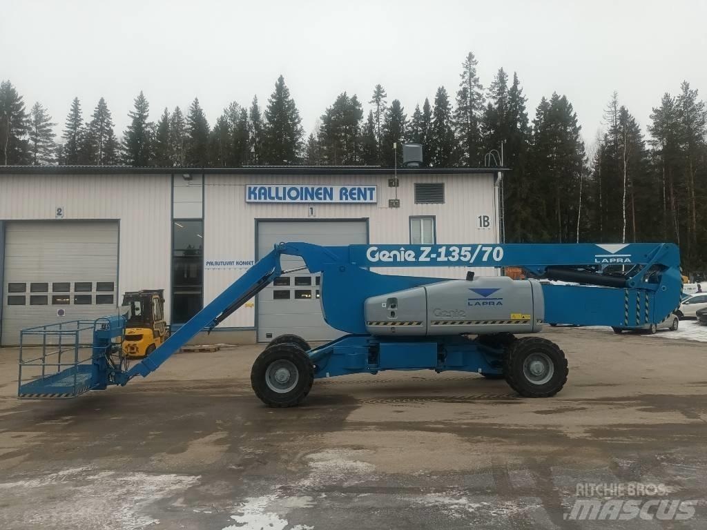 Genie Z 135/70 RT Колінчаті підйомники