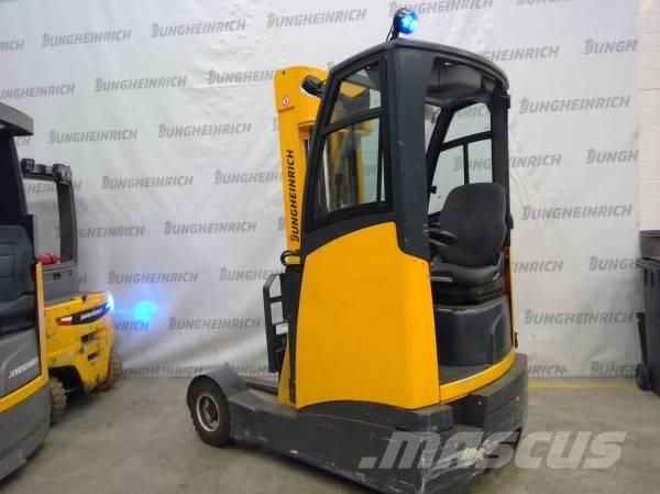 Jungheinrich ETV C16 Річ-трак із високим підйомом