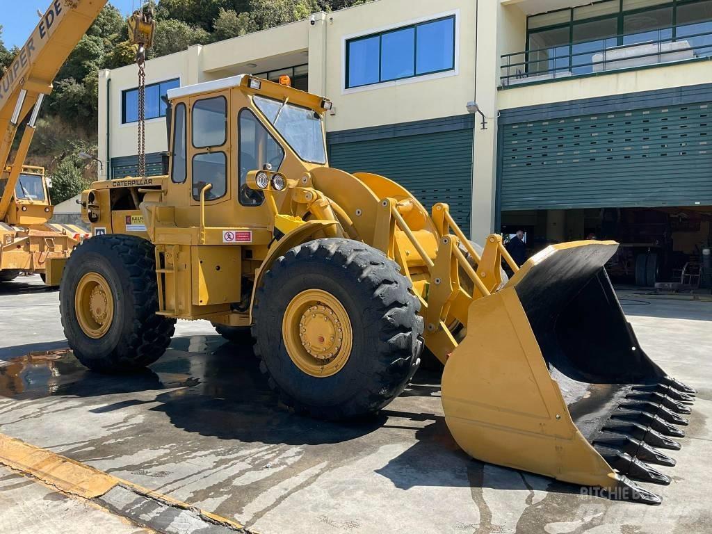 CAT 966C Фронтальні навантажувачі