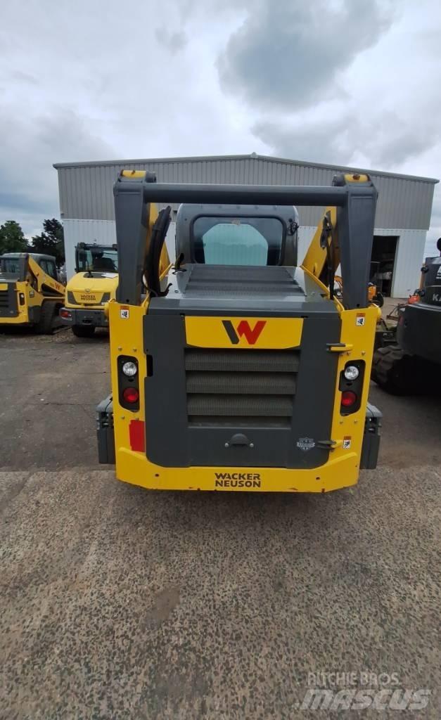 Wacker Neuson ST 31 Міні-навантажувачі