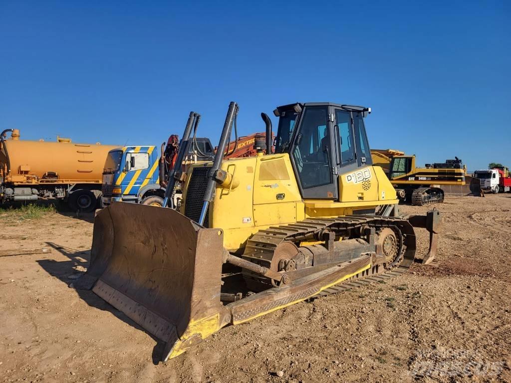 New Holland D 180 Гусеничні бульдозери