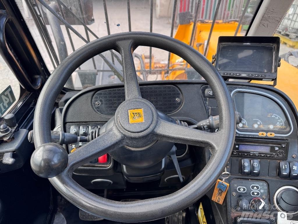 JCB 550-80 Телескопічні навантажувачі