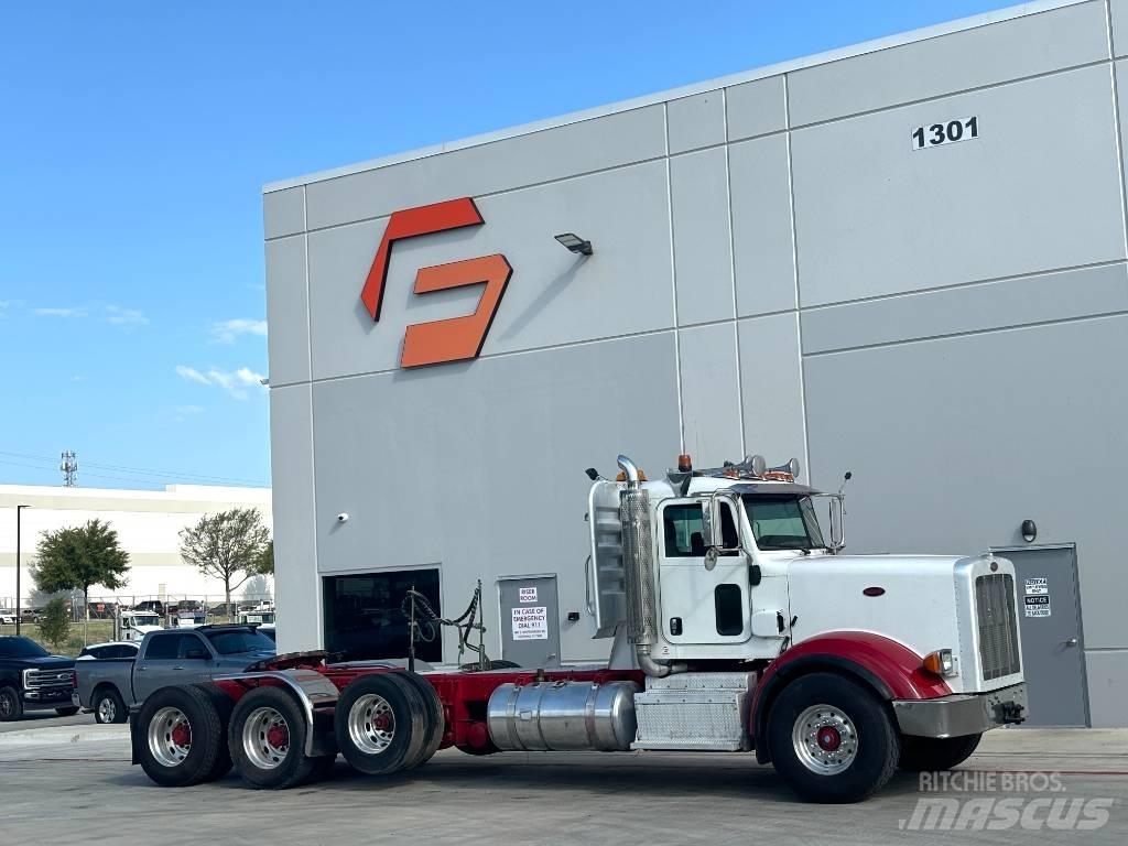 Peterbilt 367 Тягачі
