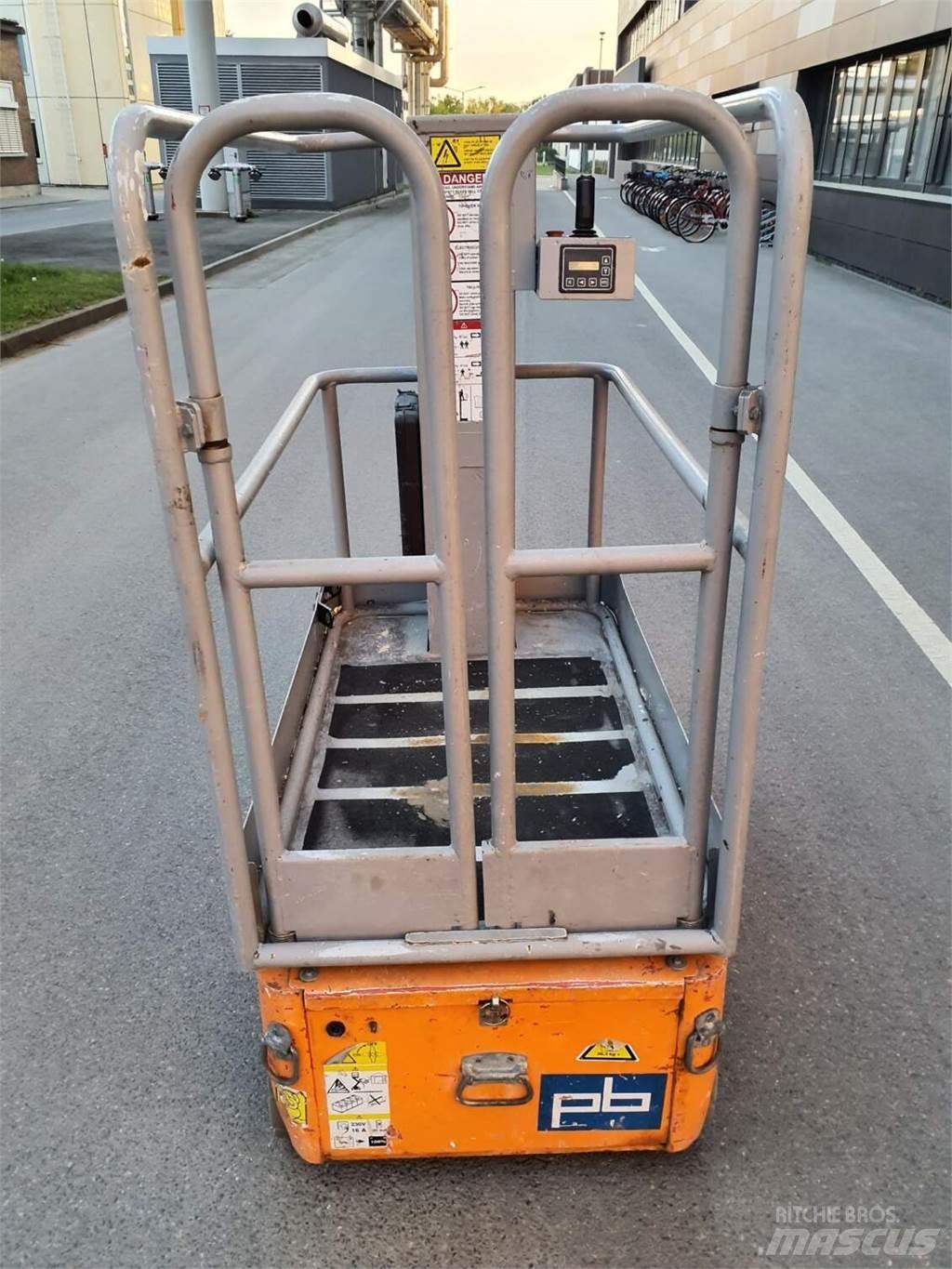 Manitou 60 V (01206) Вертикальні щоглові підйомники