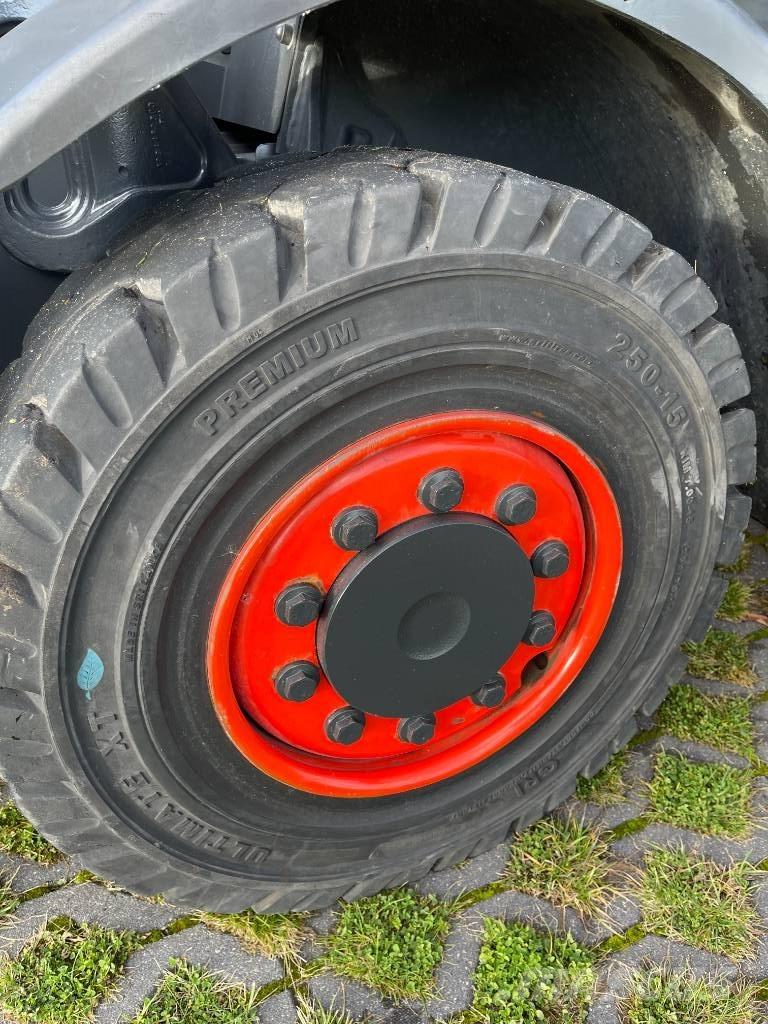 Linde H 40  CNG Газові навантажувачі