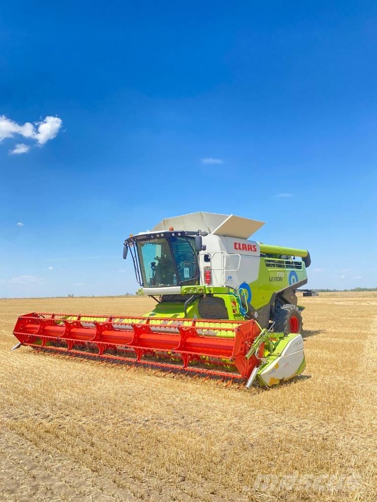 CLAAS Lexion 770 TT Зернозбиральні комбайни