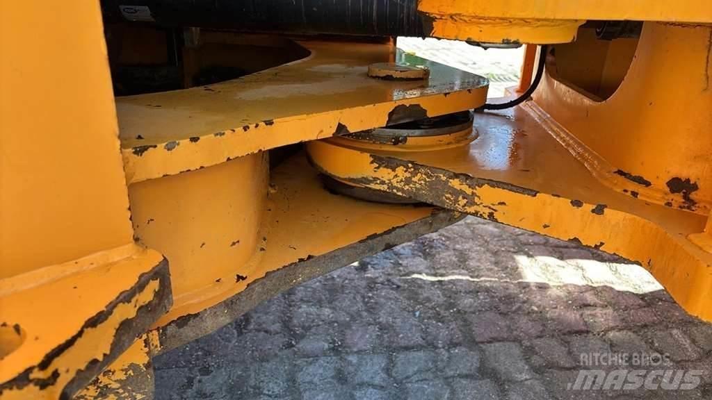 Hyundai HL970 Фронтальні навантажувачі
