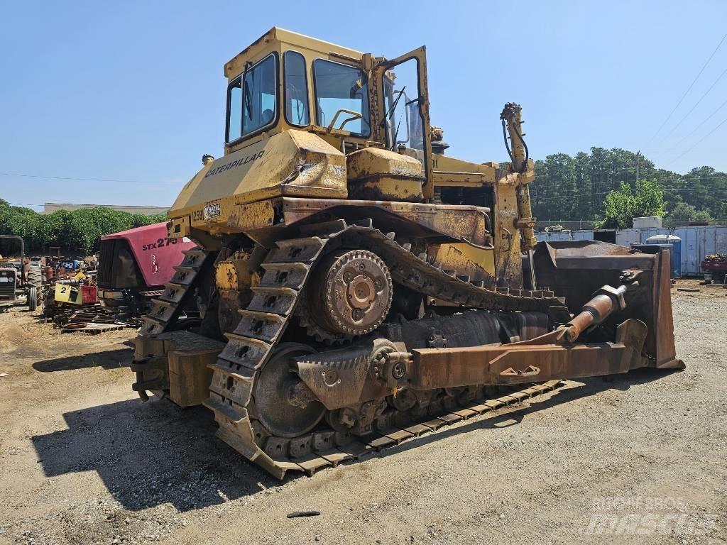 CAT D 8 L Гусеничні бульдозери