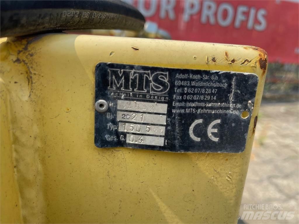  1505 Прибиральні машини