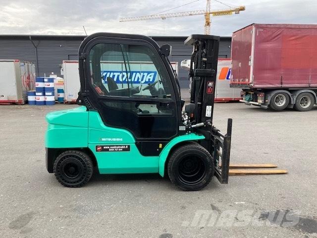 Mitsubishi FD35N Дизельні навантажувачі