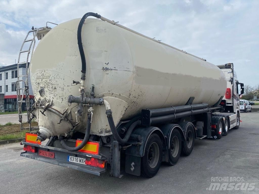 Spitzer SK2458CAL Напівпричепи-автоцистерни