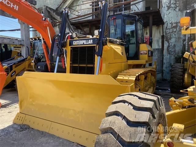 CAT D 6 G Гусеничні бульдозери
