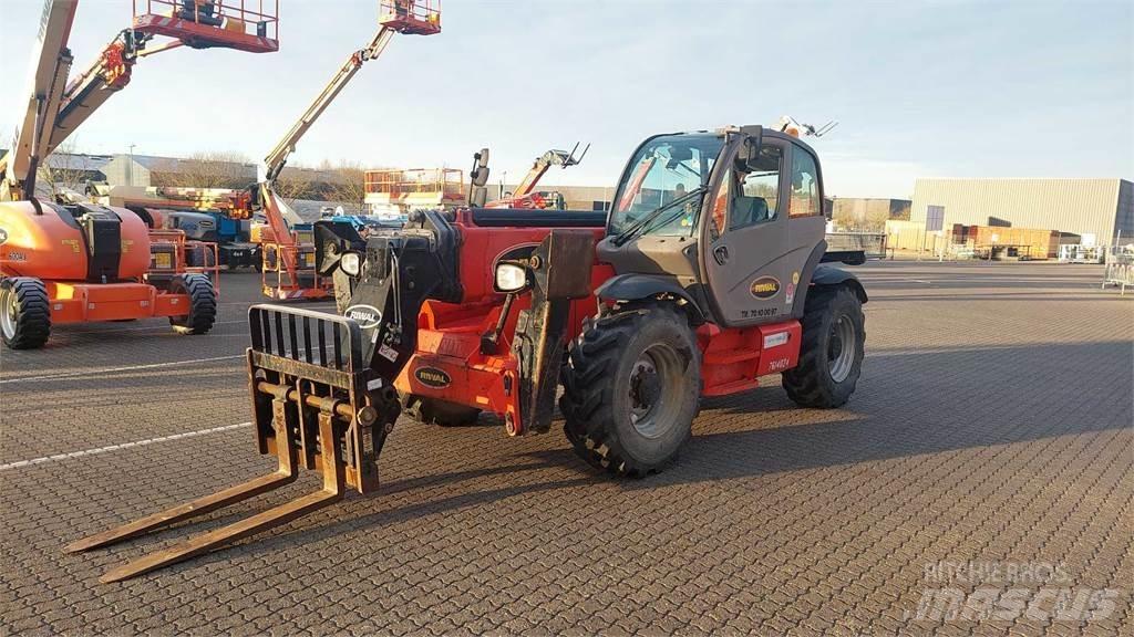 Manitou MT1440 Телескопічні навантажувачі