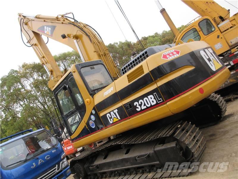 CAT 320 CL Гусеничні екскаватори