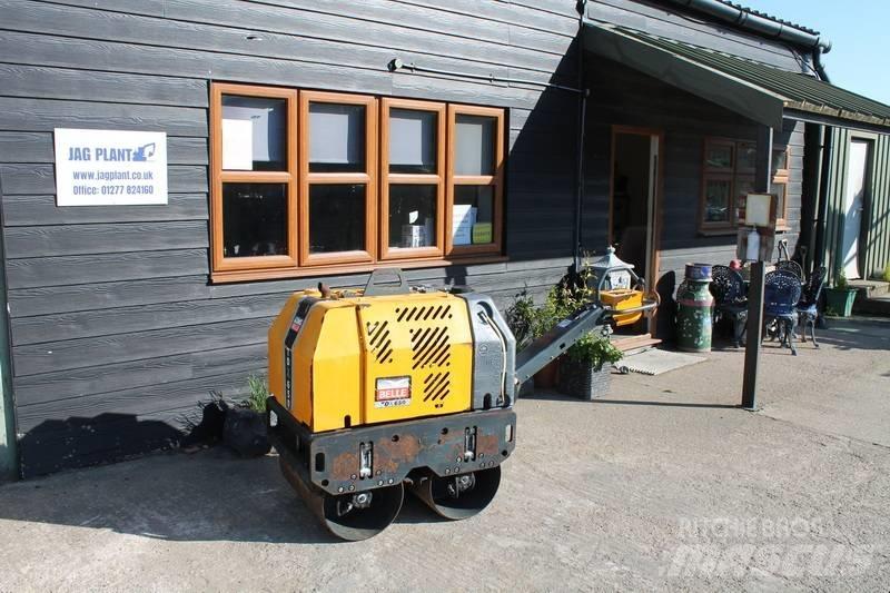 Belle TDX650 Котки тротуарні