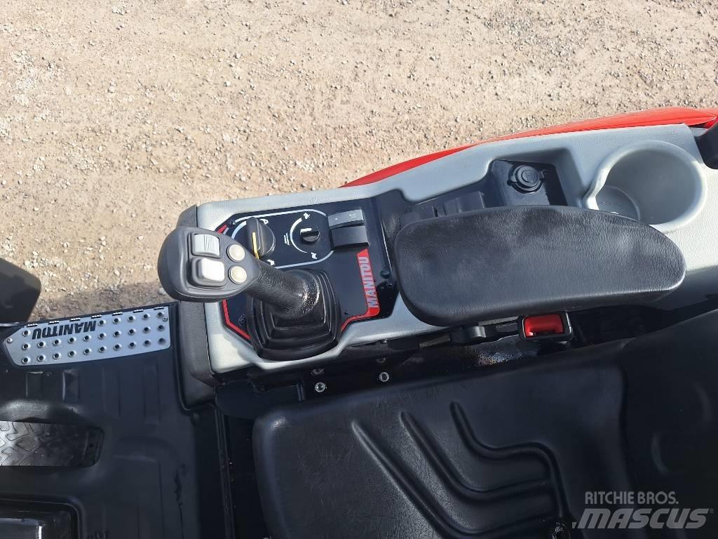 Manitou MLA 4-50 H Малі навантажувачі