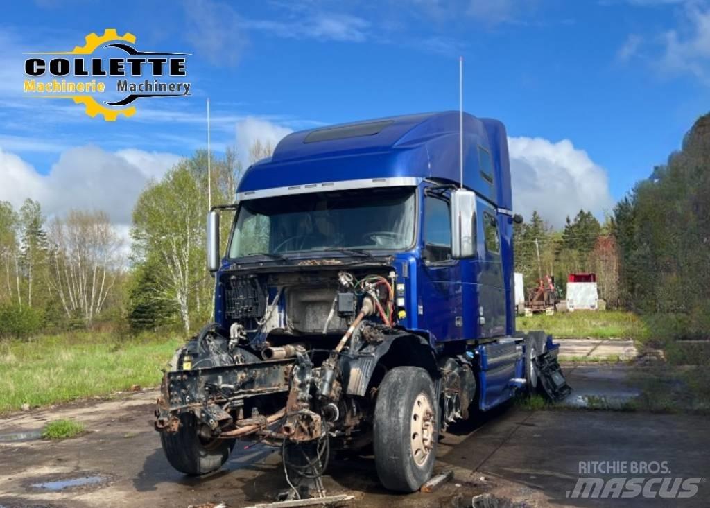 Volvo VNL 64 Тягачі