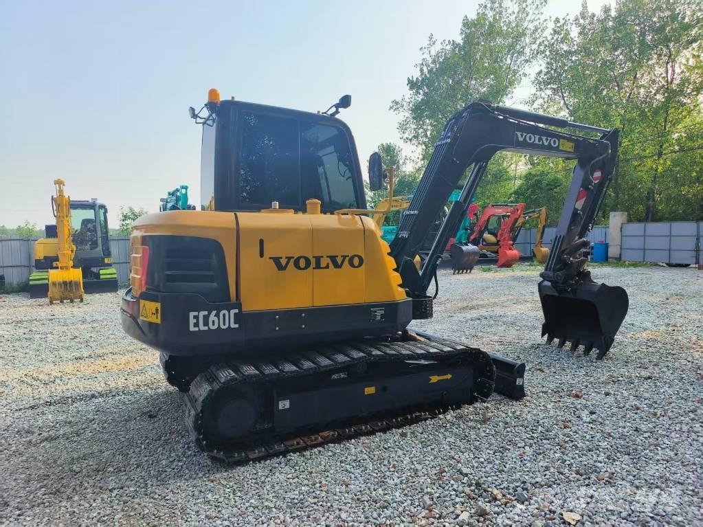 Volvo EC 60 Гусеничні екскаватори