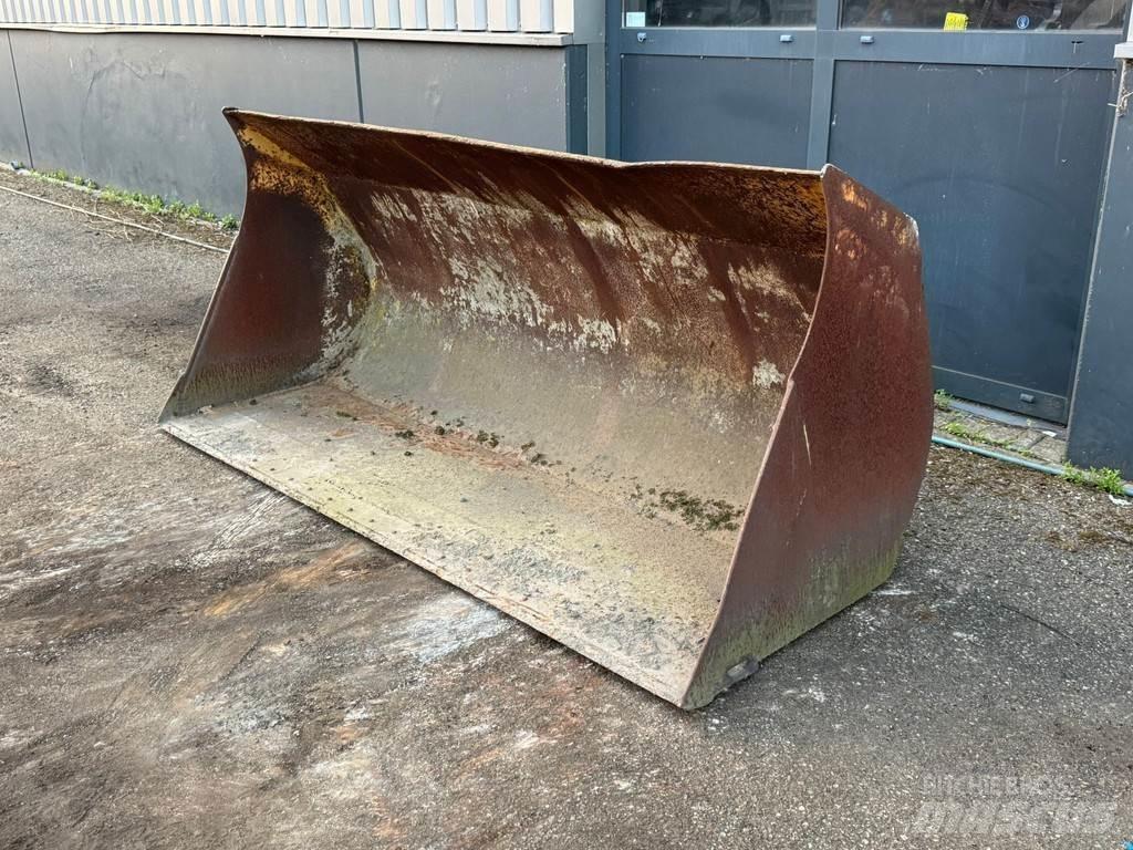  Onbekend WG-2200 Ковші