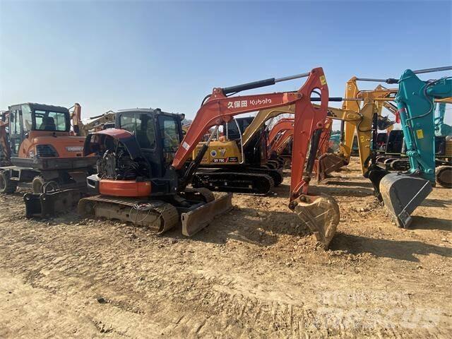 Kubota KX165 Гусеничні екскаватори
