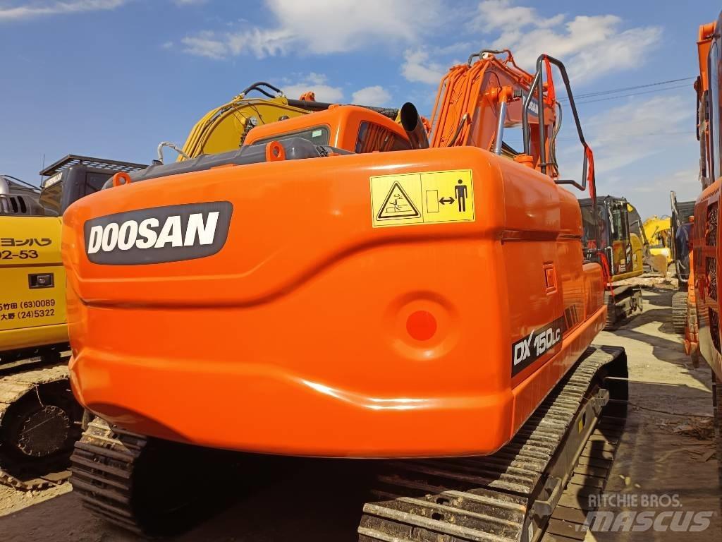 Doosan DX150 LC Гусеничні екскаватори